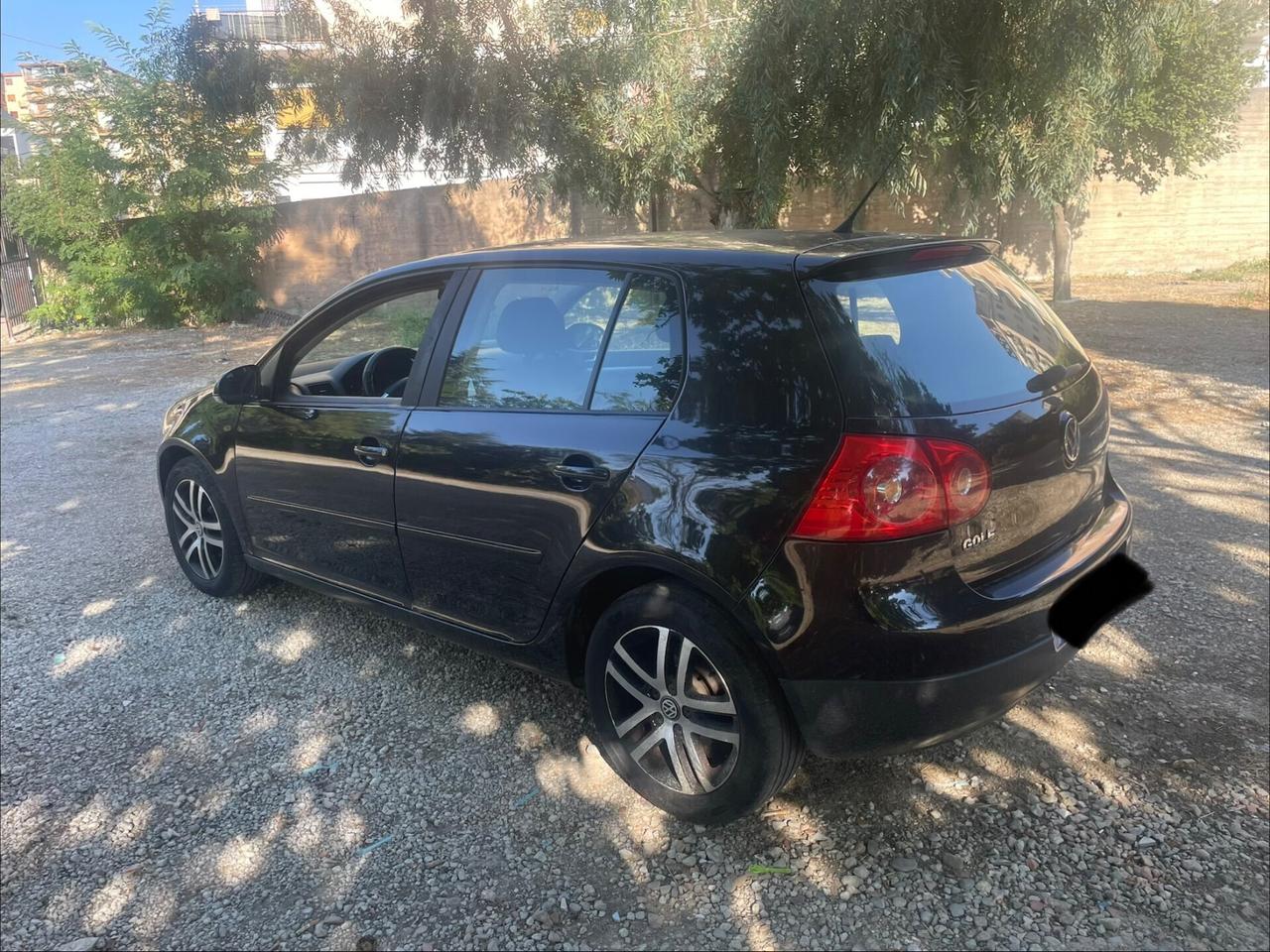 Volkswagen Golf 1.6 16V FSI 5p. Comfortline