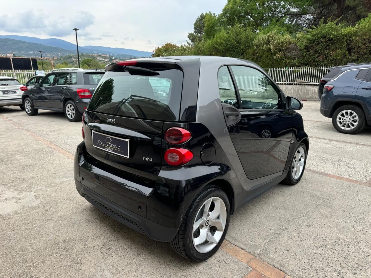 Smart ForTwo 1000 45 kW MHD coupé pure