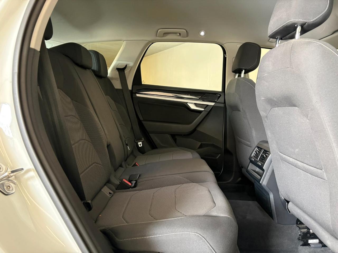 VOLKSWAGEN Touareg 3.0 V6 TDI 286 CV SCR Style