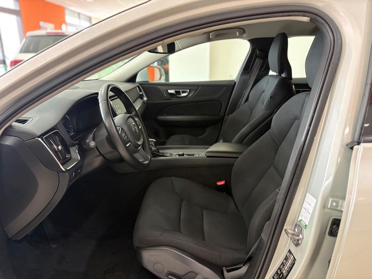 Volvo V60 D3 BUSINESS PLUS PERMUTE FINANZIAMENTI