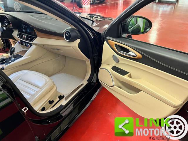 ALFA ROMEO Giulia 2.2 JTD 180 CV AT8 Super GARANZIA - DISTR - BOLLO