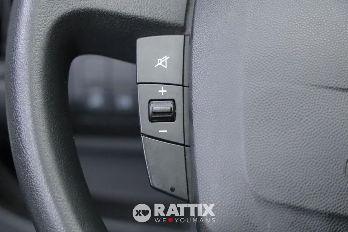 Peugeot Boxer 330 2.2 BlueHDI 140CV L2H2 (IVA ESCLUSA)