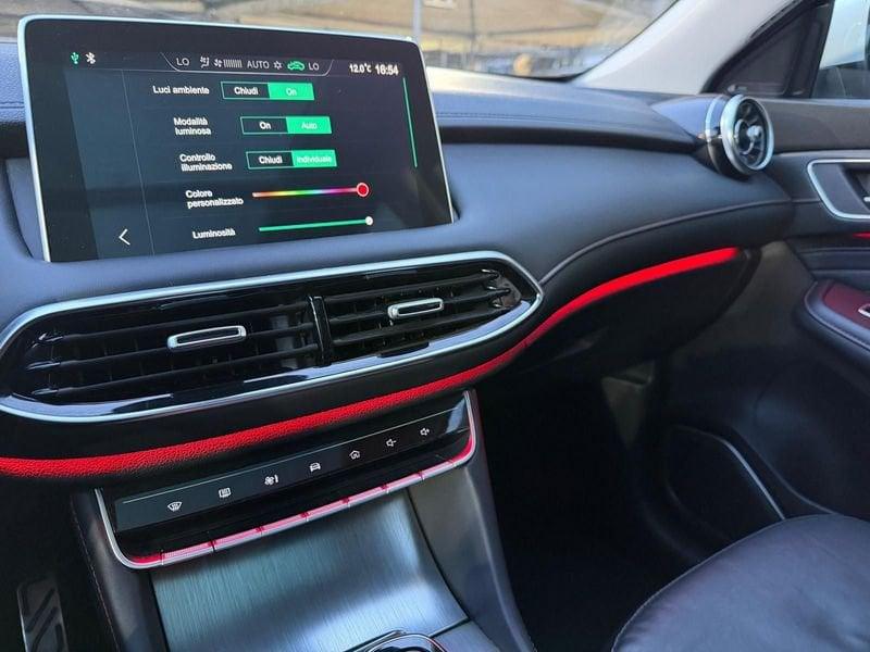 MG EHS Plug-in Hybrid Luxury