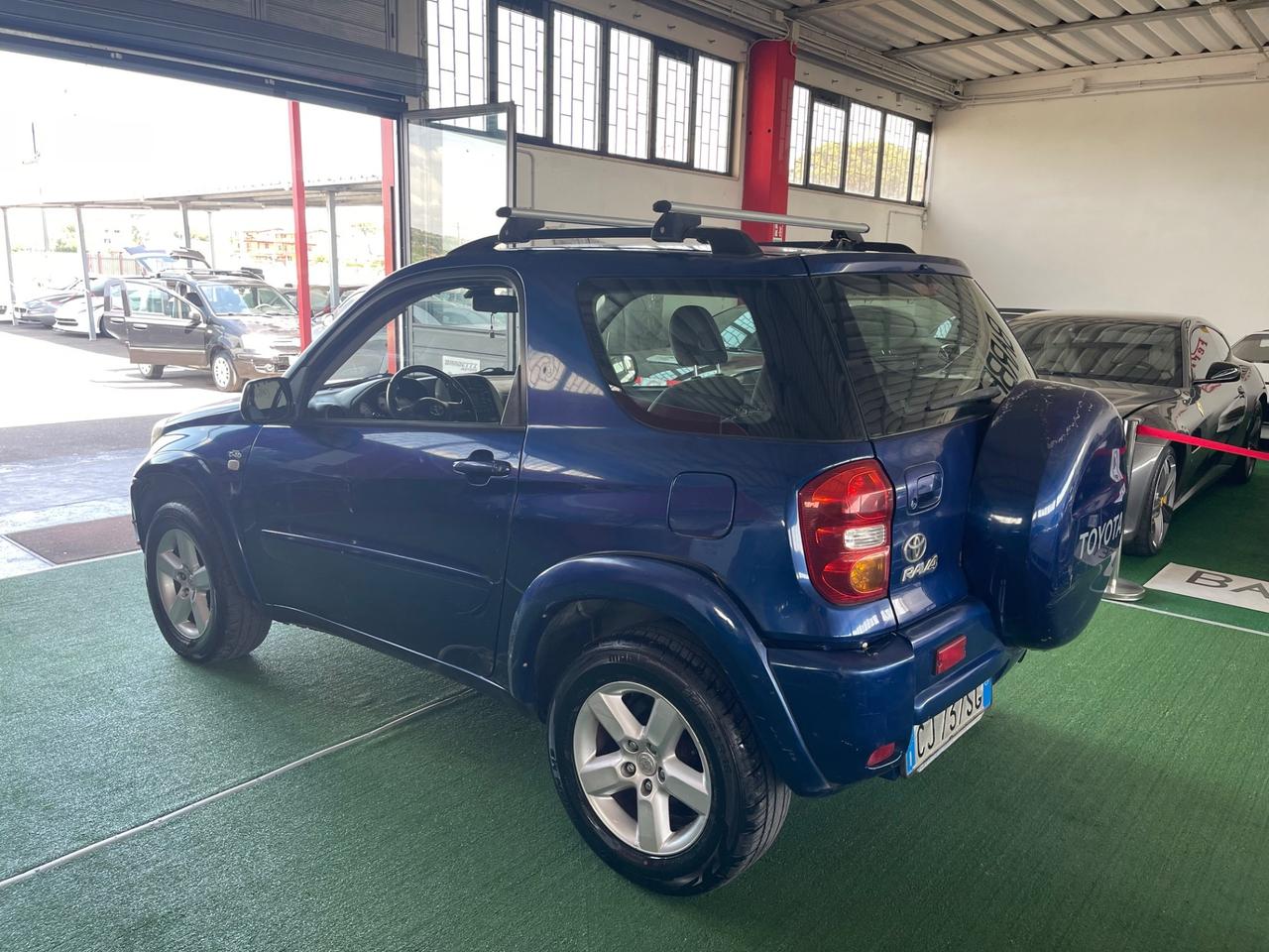 Toyota RAV 4 2.0 D-4D 4x4 Neopatentati PERMUTE RATE