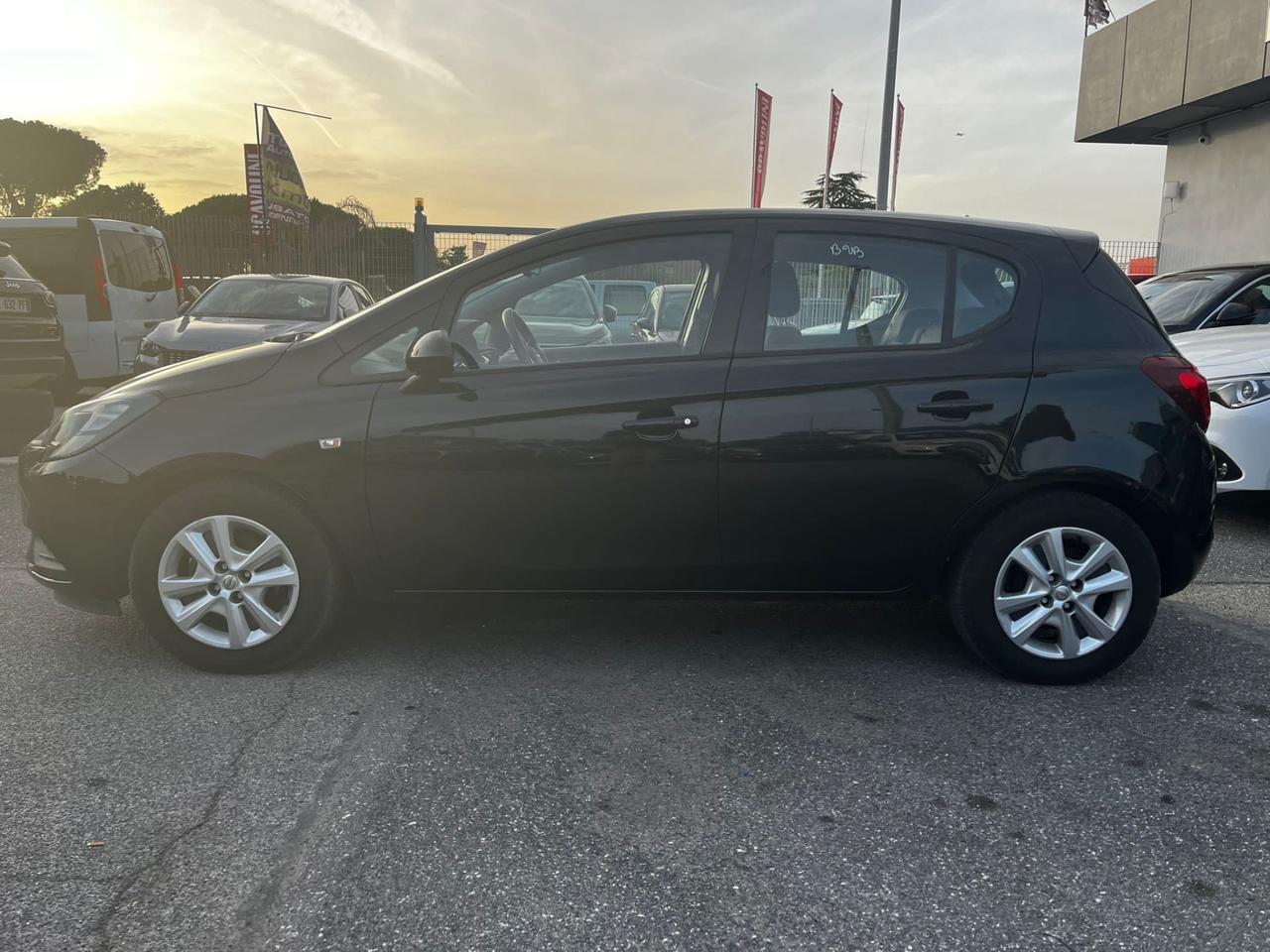 Opel Corsa 1.4 90CV Black Edition Gpl*