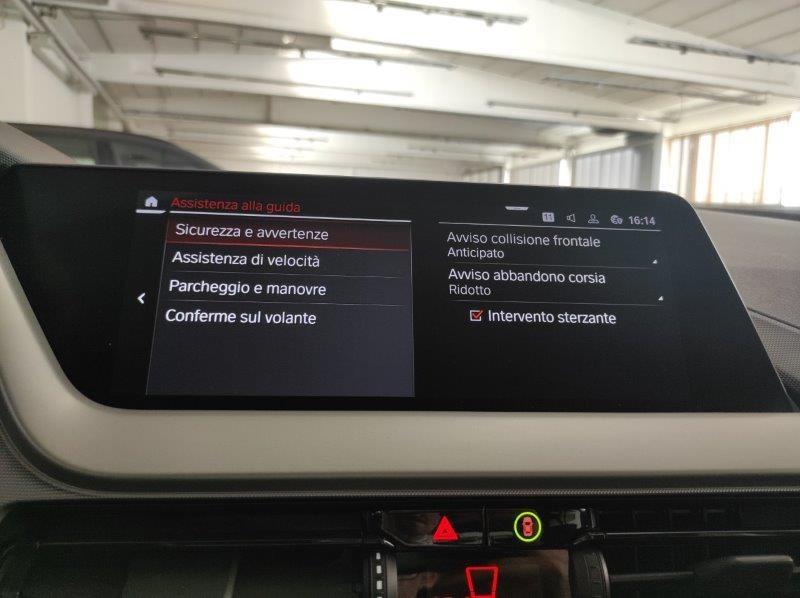 BMW Serie 1 (F40) - 118d 5p. Business Advantage