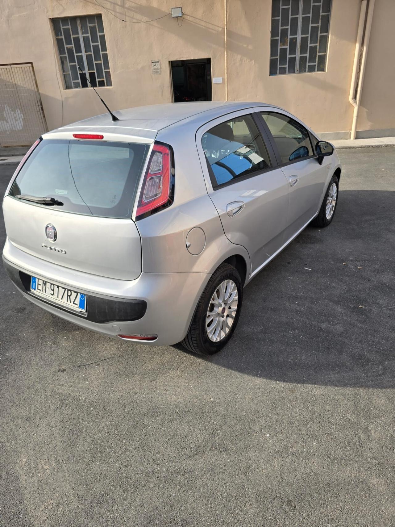Fiat Punto evo 1.2 dynamic 130 mila km perfetta neopatentati ok