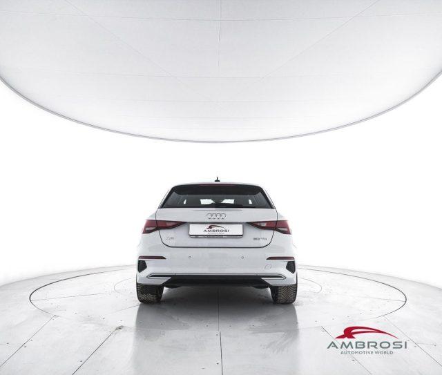 AUDI A3 30 TDI S tronic Business Advanced