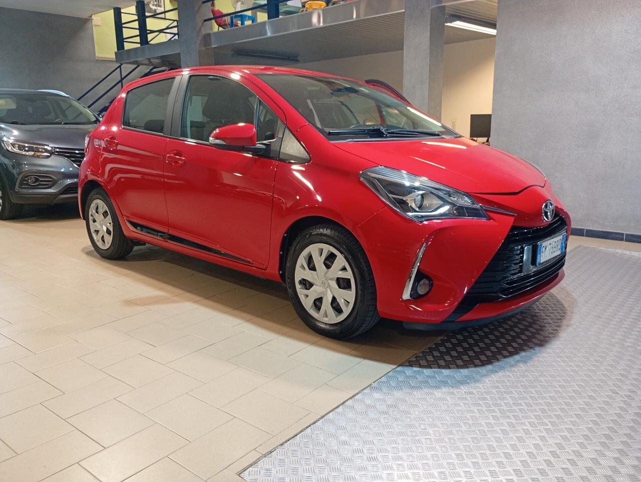 Toyota Yaris 1.0 72 CV 5 porte Active