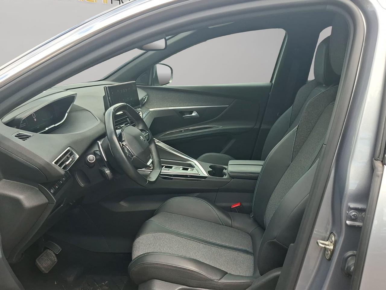 Peugeot 3008 Hybrid4 300 e-EAT8 Allure Pack