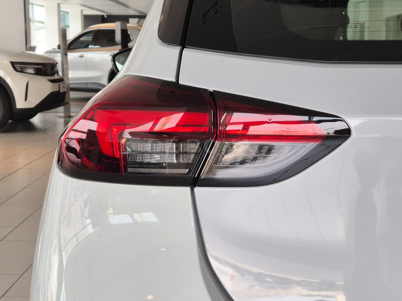 Opel Corsa 1.2 hybrid gs 110cv dct6