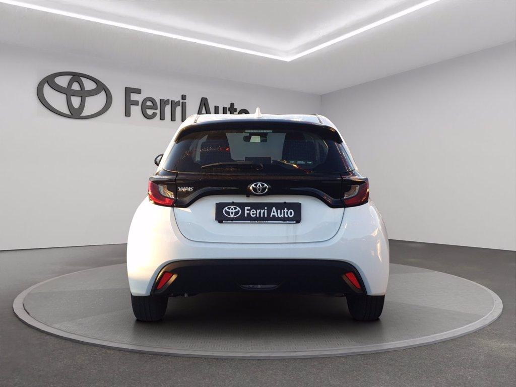 TOYOTA Yaris 1.0 active del 2023