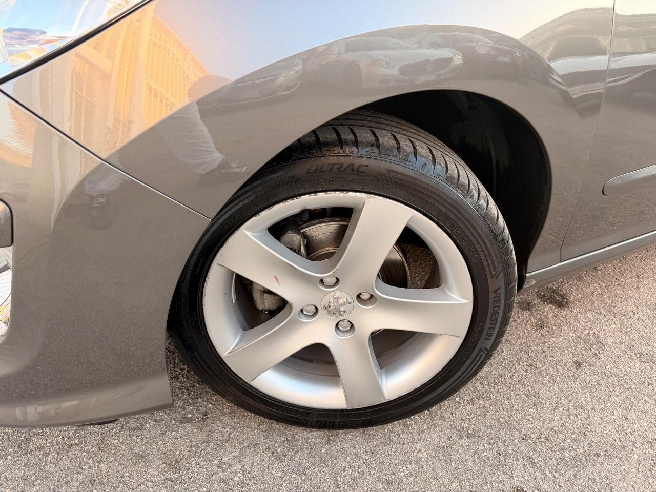 Peugeot 308 1.6 HDi 110CV SW Ciel TETTO