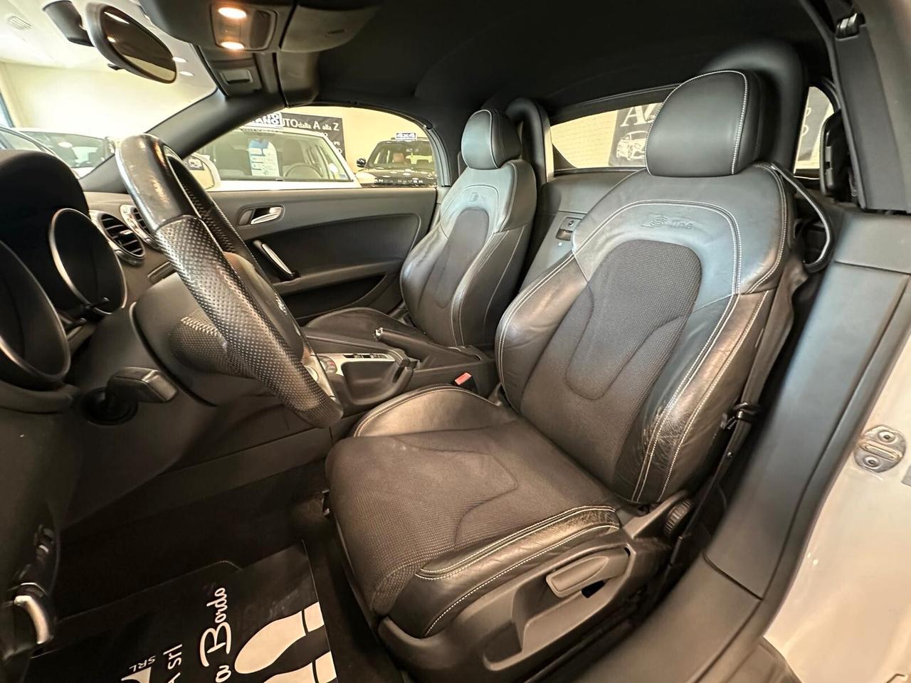 Audi TT Roadster 2.0 TFSI