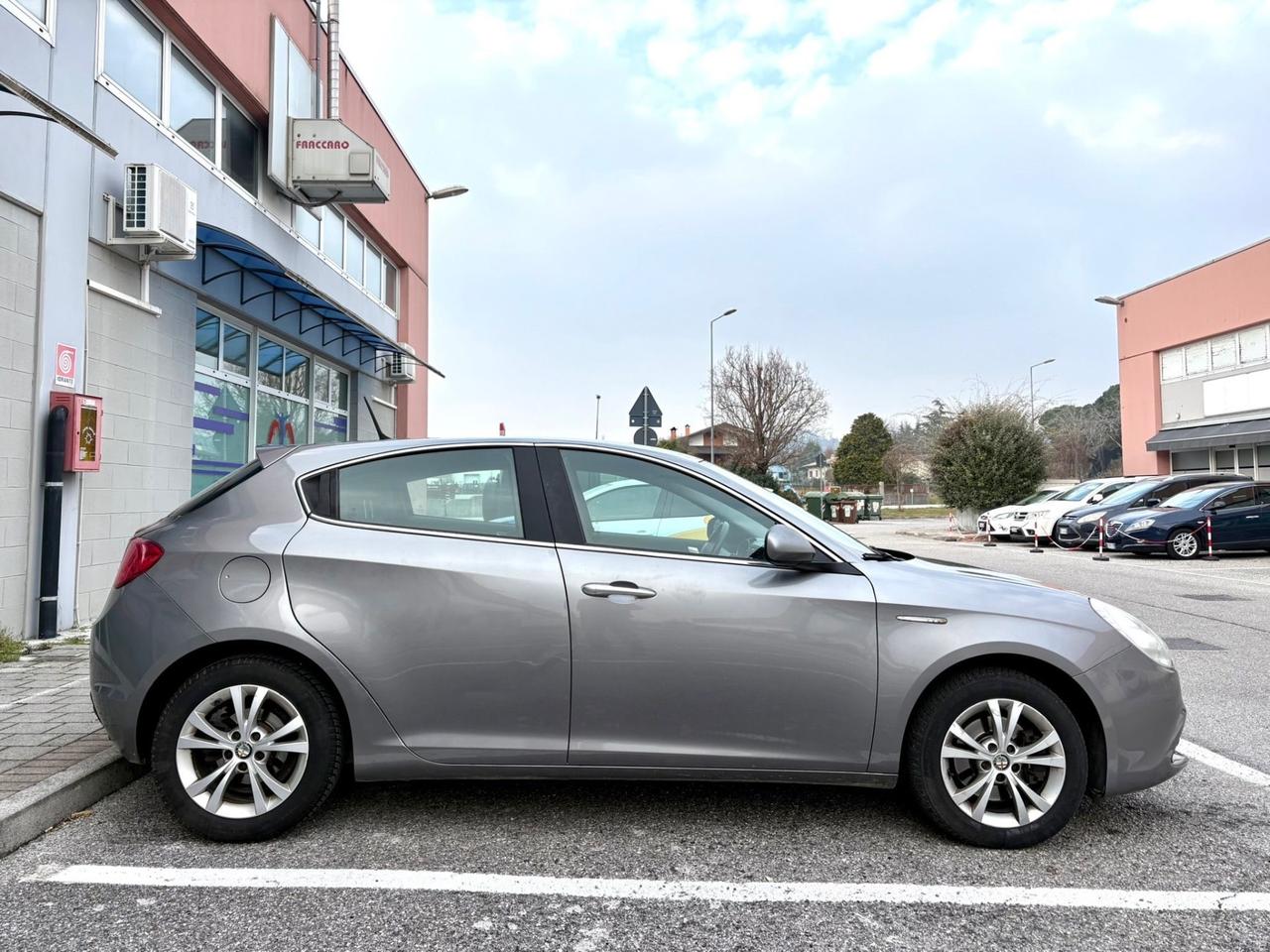 Alfa Romeo Giulietta 2.0 JTDm-2 140 CV