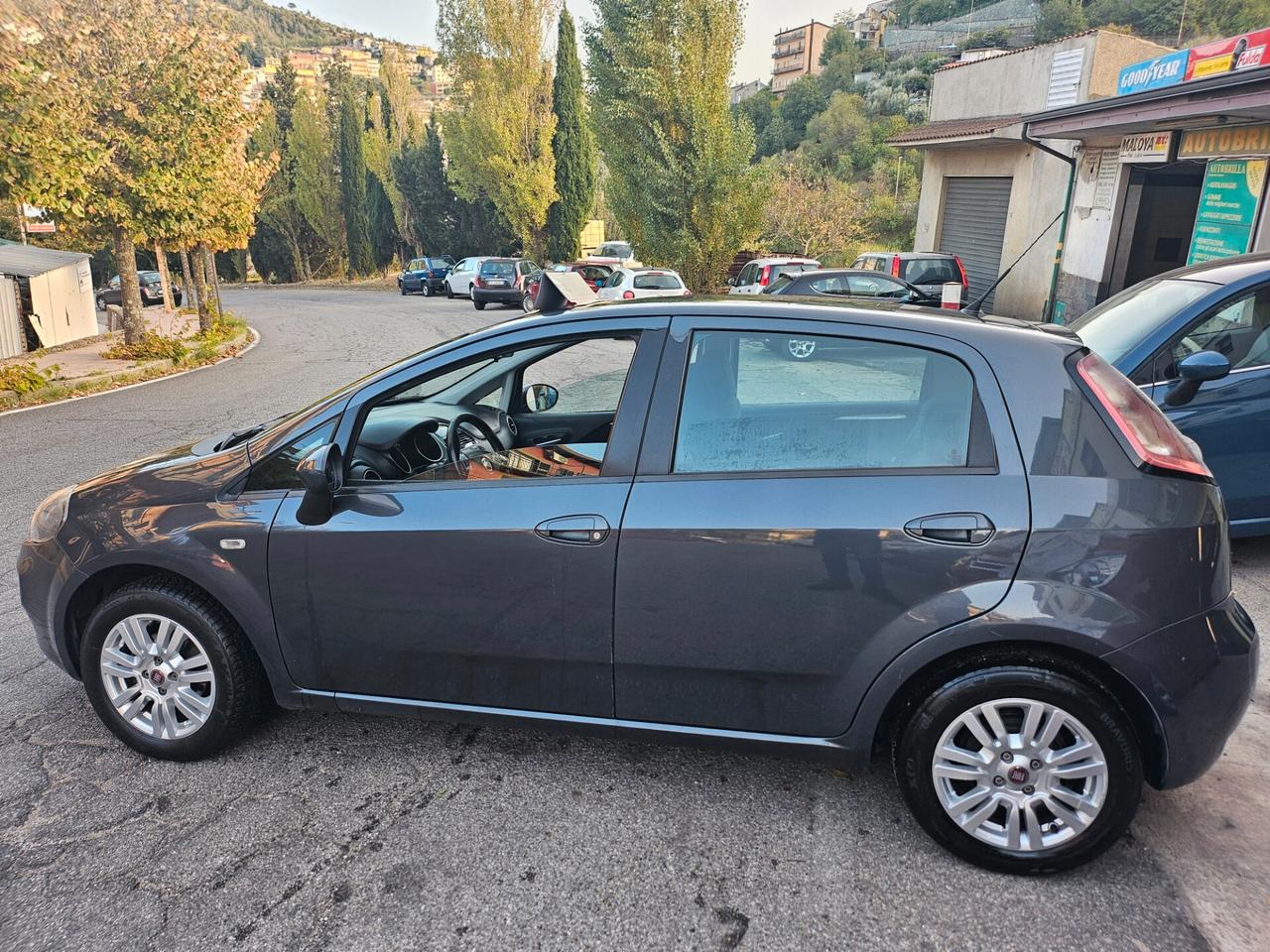 Fiat Punto 1.3MJT 75CV Lounge 134.000km 2014