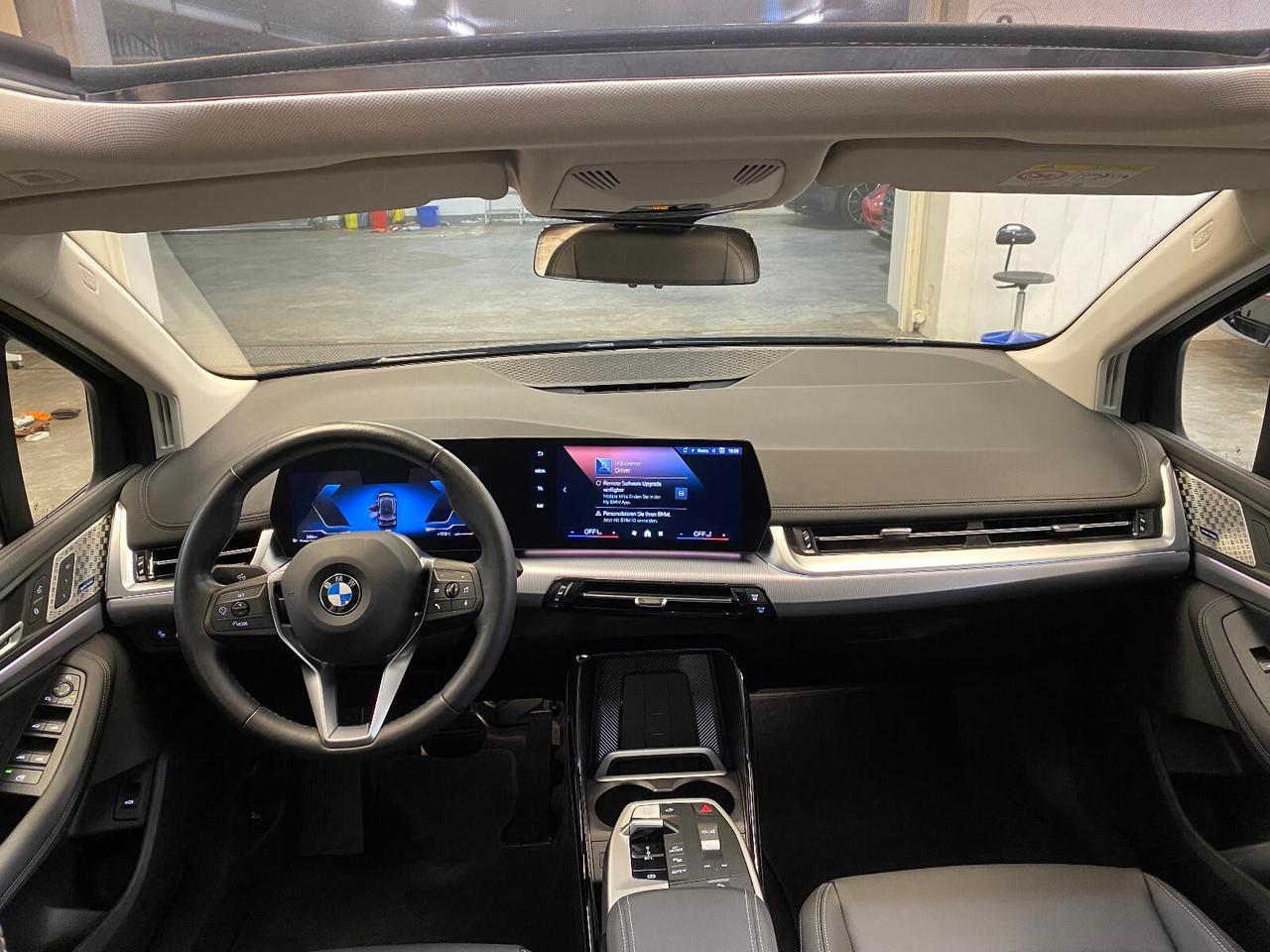 BMW 218i Active Tourer 136cv Luxury Line + tetto *2025