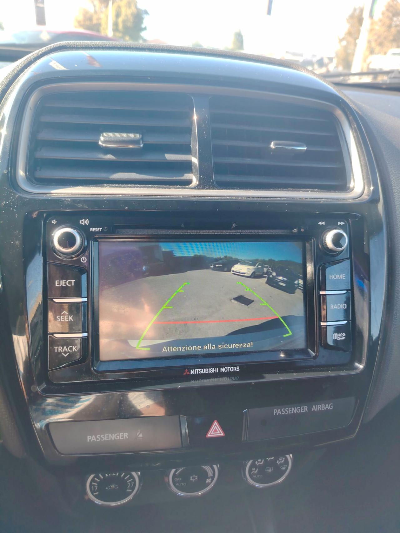Mitsubishi ASX 1.6 DI-D 114 CV 4WD Instyle Navi- 4x4