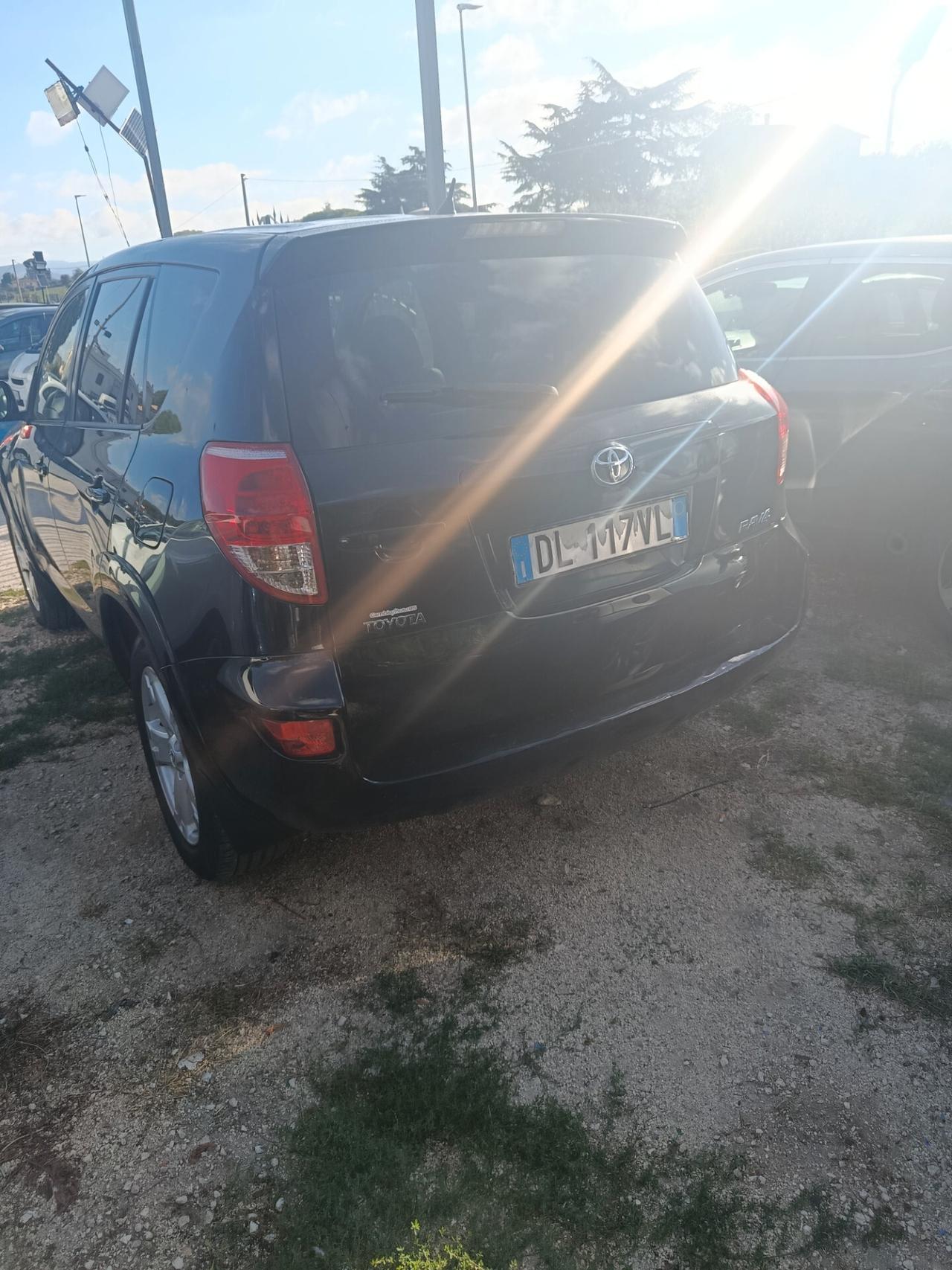 Toyota RAV 4 RAV4 2.2 D-4D 177 CV Luxury