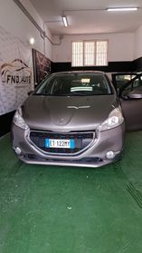 Peugeot 208 1.2 VTi 82 CV 5 porte Allure