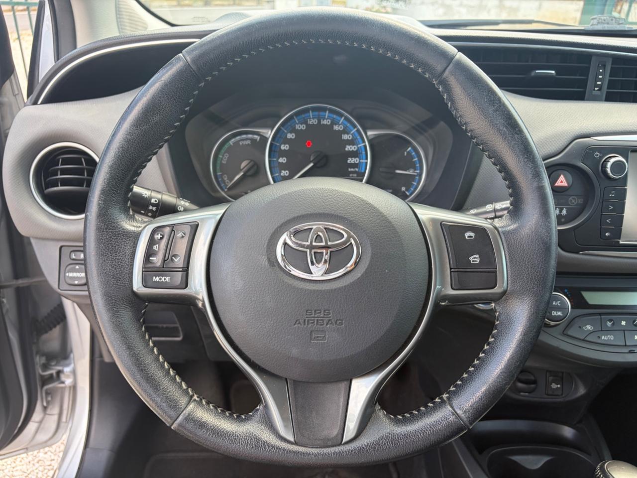 Toyota Yaris 1.5 130 Hybrid 5 porte Lounge