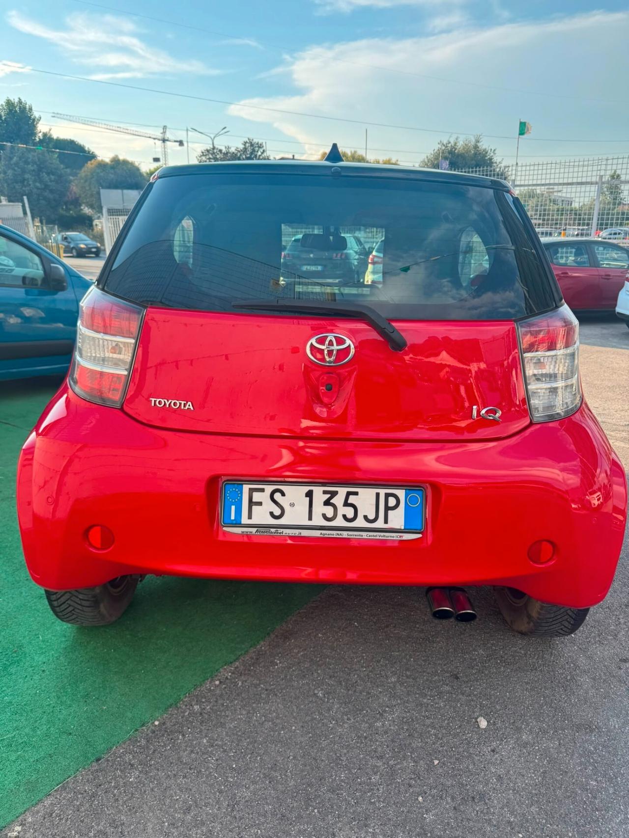 Toyota iQ 1.0 Sol