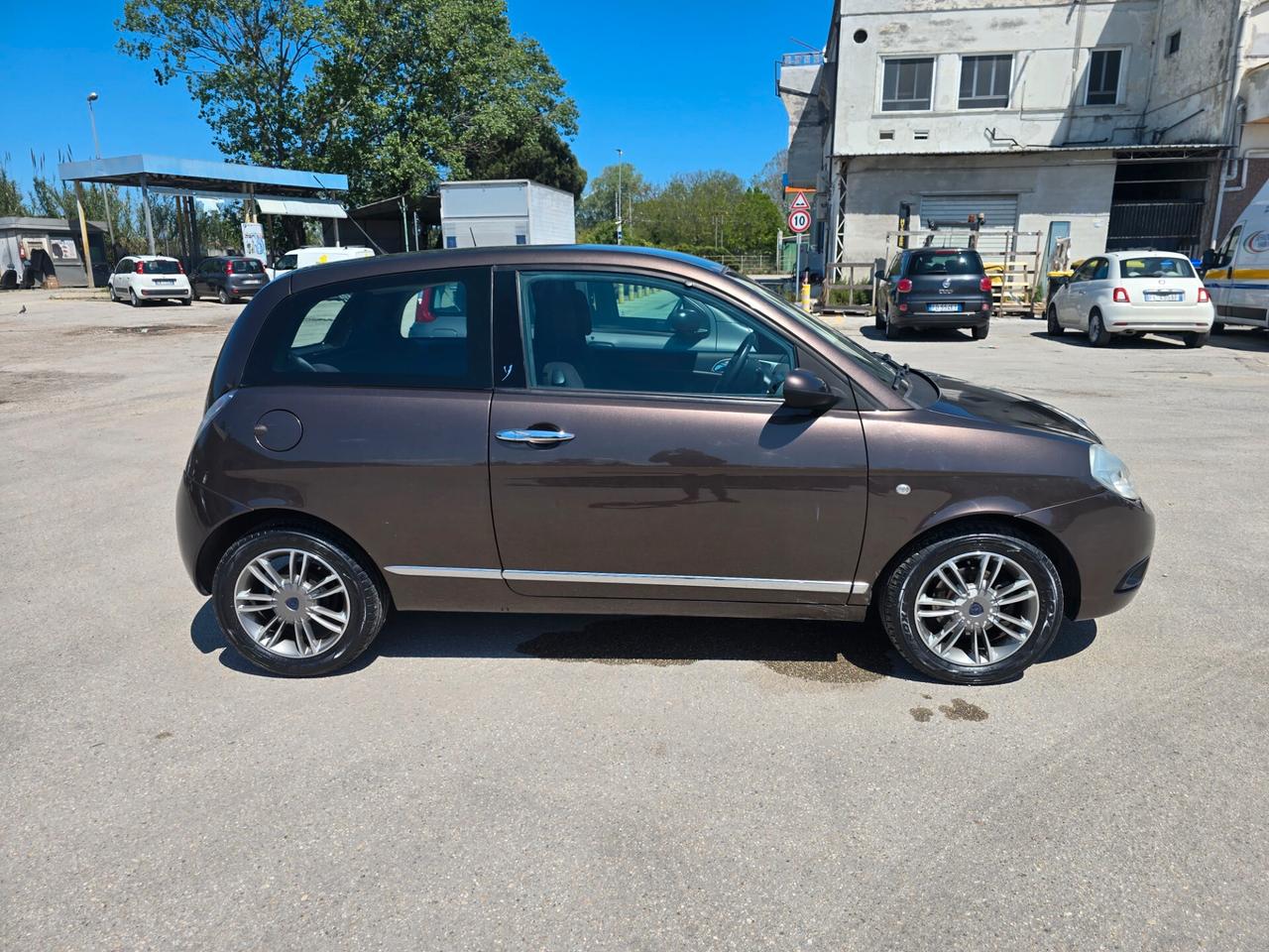 Lancia Ypsilon 1.2 Argento