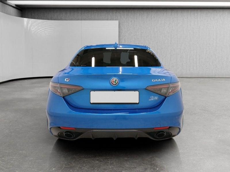Alfa Romeo Giulia 2.2 t Competizione Q4 210cv auto