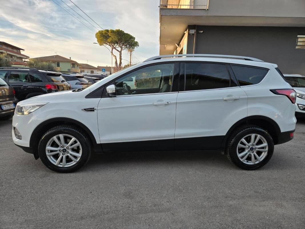 Ford Kuga 1.5 tdci Titanium s&s 2wd 120cv my18