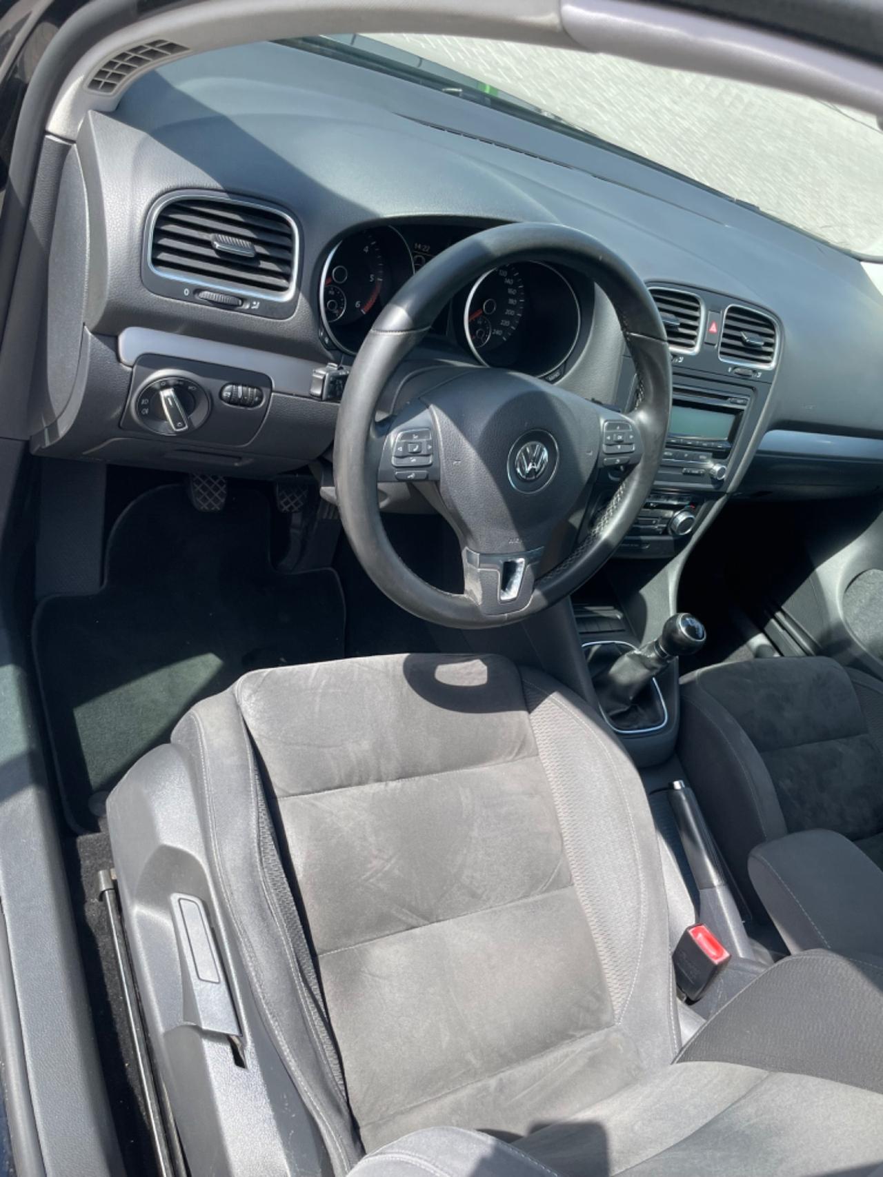 Volkswagen Golf 1.6 TDI DPF 5p. Highline