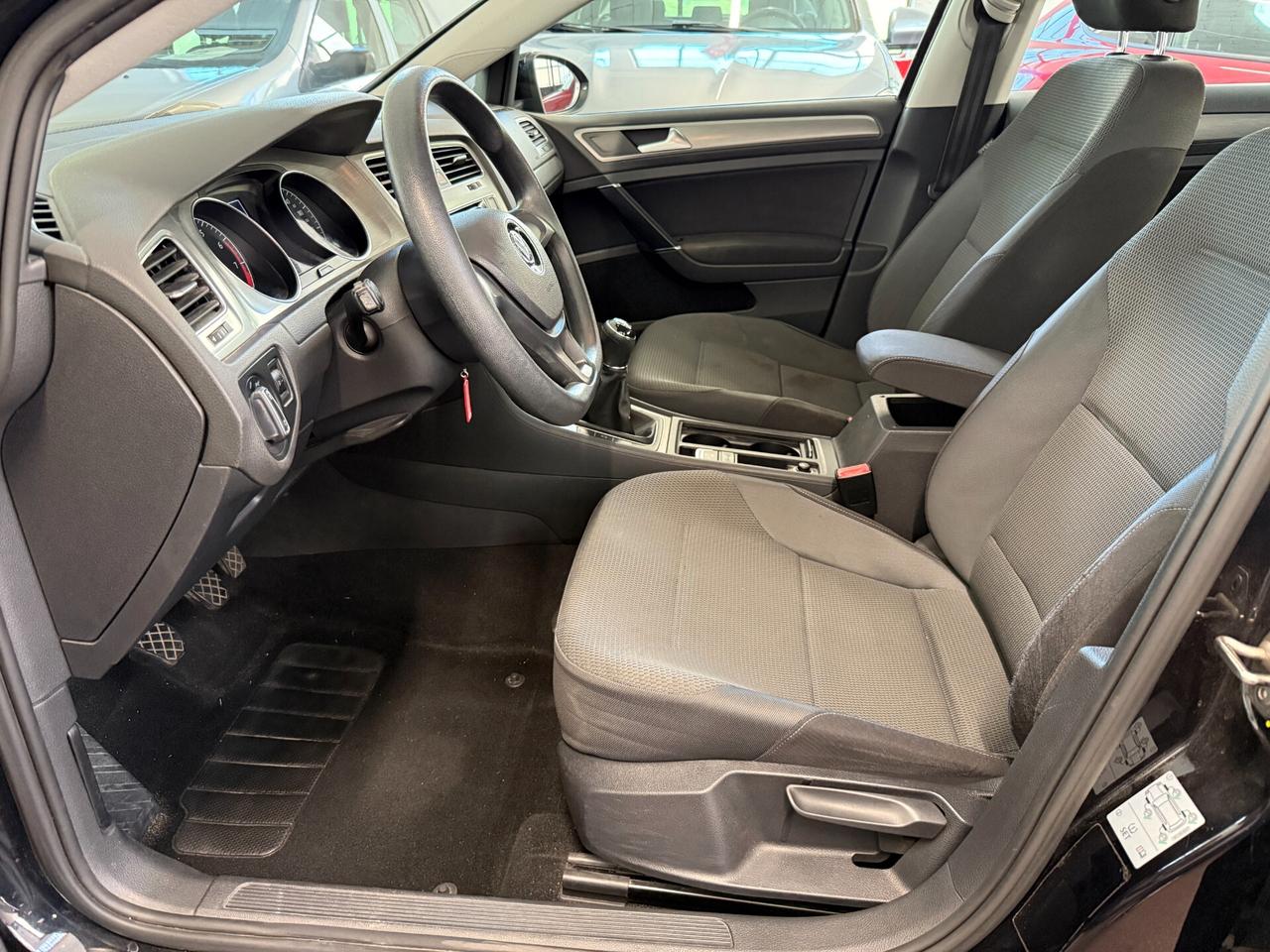 Volkswagen Golf Business 1.2 TSI 105 CV 5p. NEOPATENTATI - UNICO PROPRIETARIO