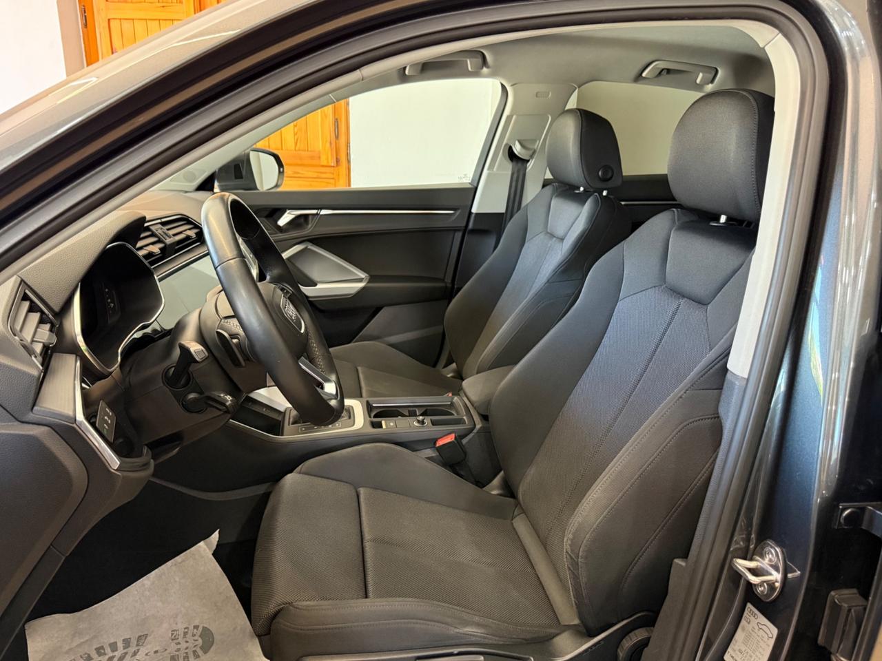 Audi Q3 SPB 35 TDI S tronic quattro edition