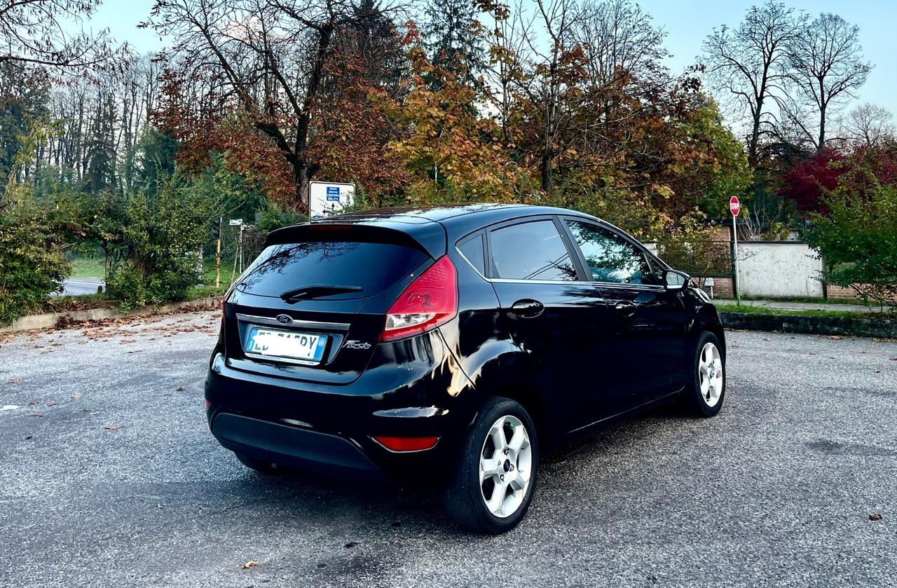 Ford Fiesta Fiesta+ 1.4 5 porte Bz.- GPL
