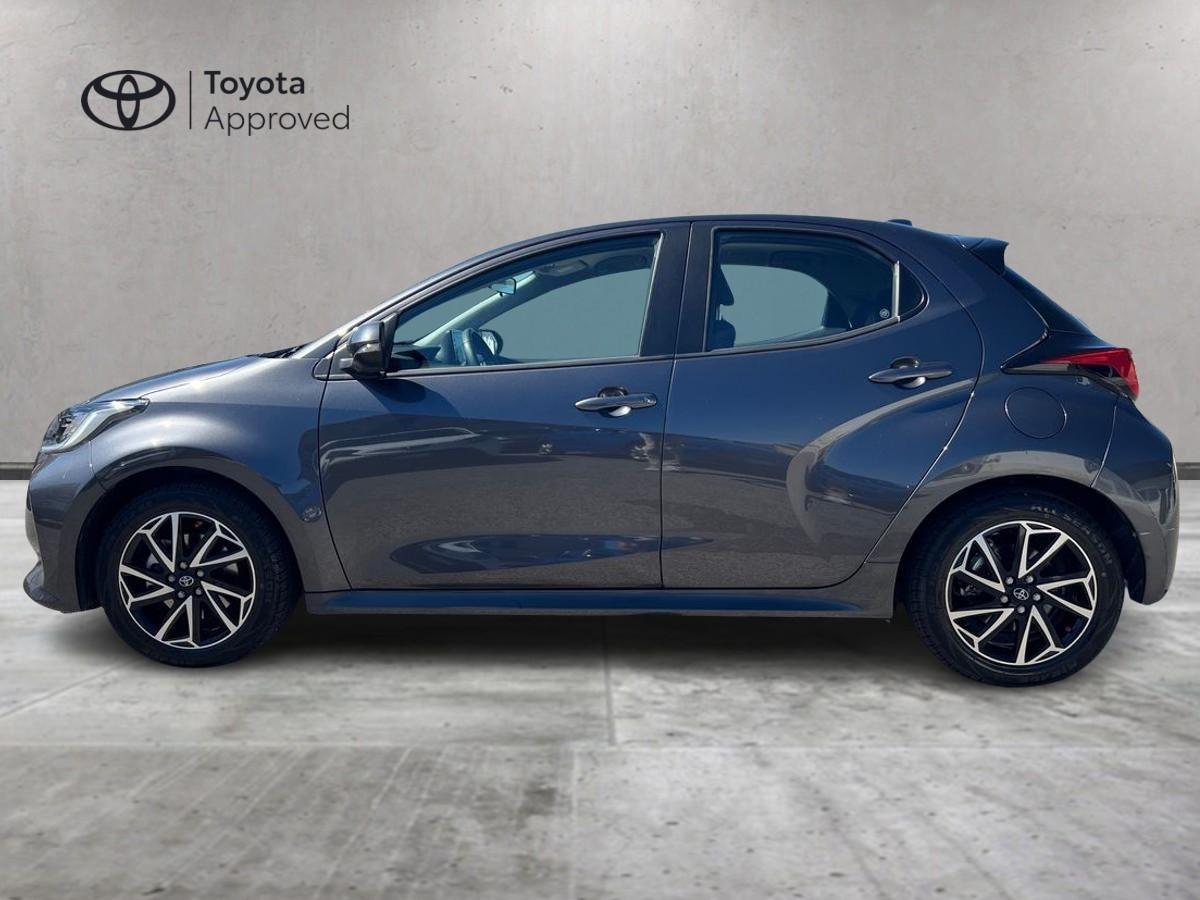 TOYOTA Yaris 4ª serie - Yaris 1.5 Hybrid 5 porte Trend