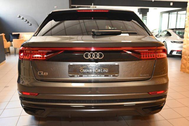 AUDI Q8 50TDI Q.TIP.286CV 2xS-LINE TET.22"SOSP.SED.RIS.CAM