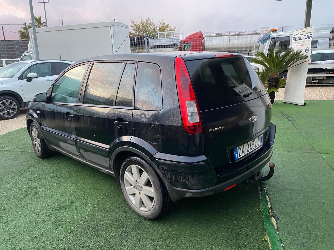 Ford Fusion 1.6 TDCI Titanium Gancio Traino