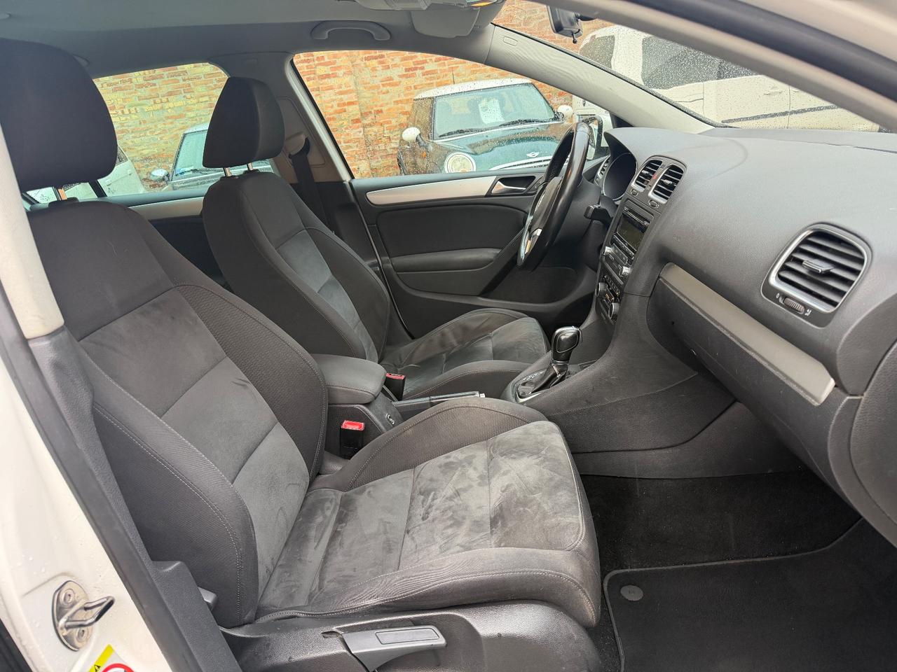 Volkswagen Golf 1.6 TDI DPF DSG 5p. Highline