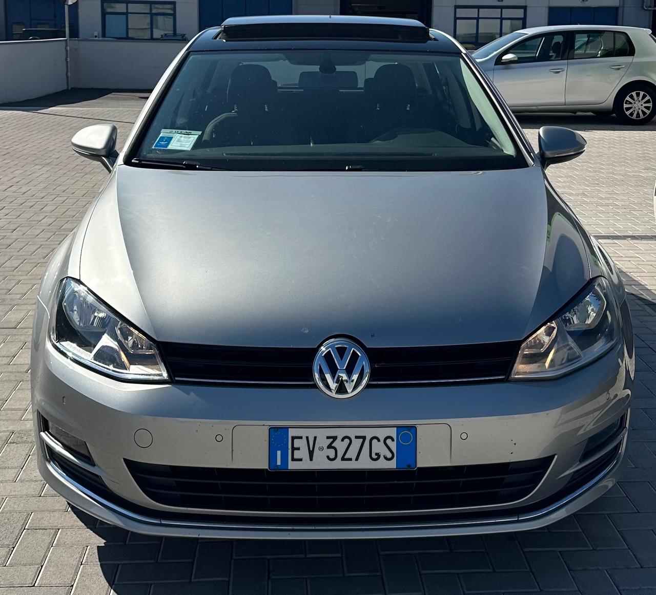 Volkswagen Golf 1.6 TDI Highline CON TETTUCCIO