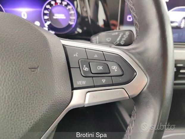Volkswagen Golf 1.0 eTSI EVO DSG Life