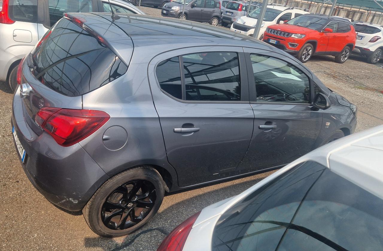 Opel Corsa 1.4 90CV GPL Tech 5 porte Black Edition