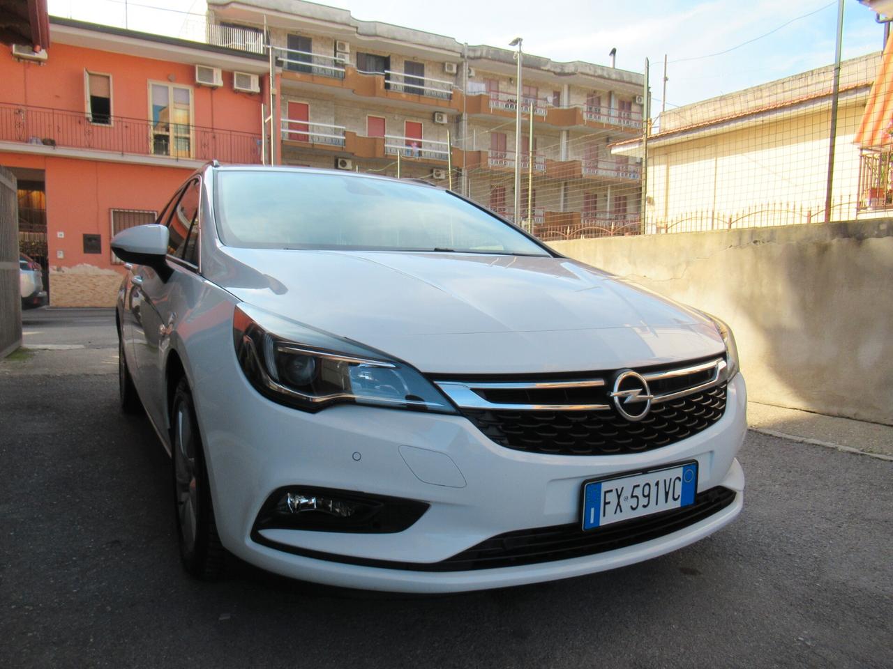 Opel Astra 1.6 CDTi 136CV aut. Sports Tourer Innovation