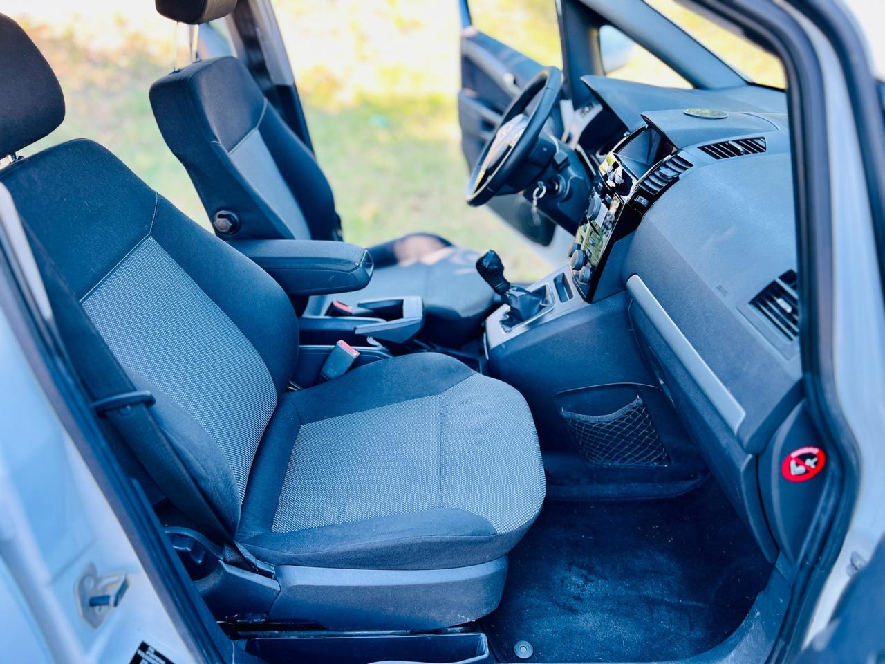 Opel Zafira 1.6 metano 7 posti