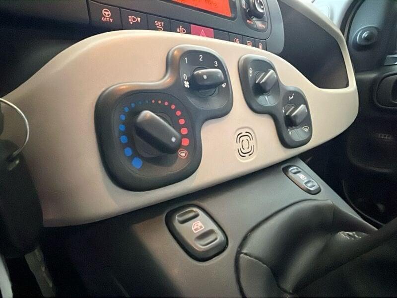 FIAT Panda 0.9 TwinAir Turbo Natural Power Young