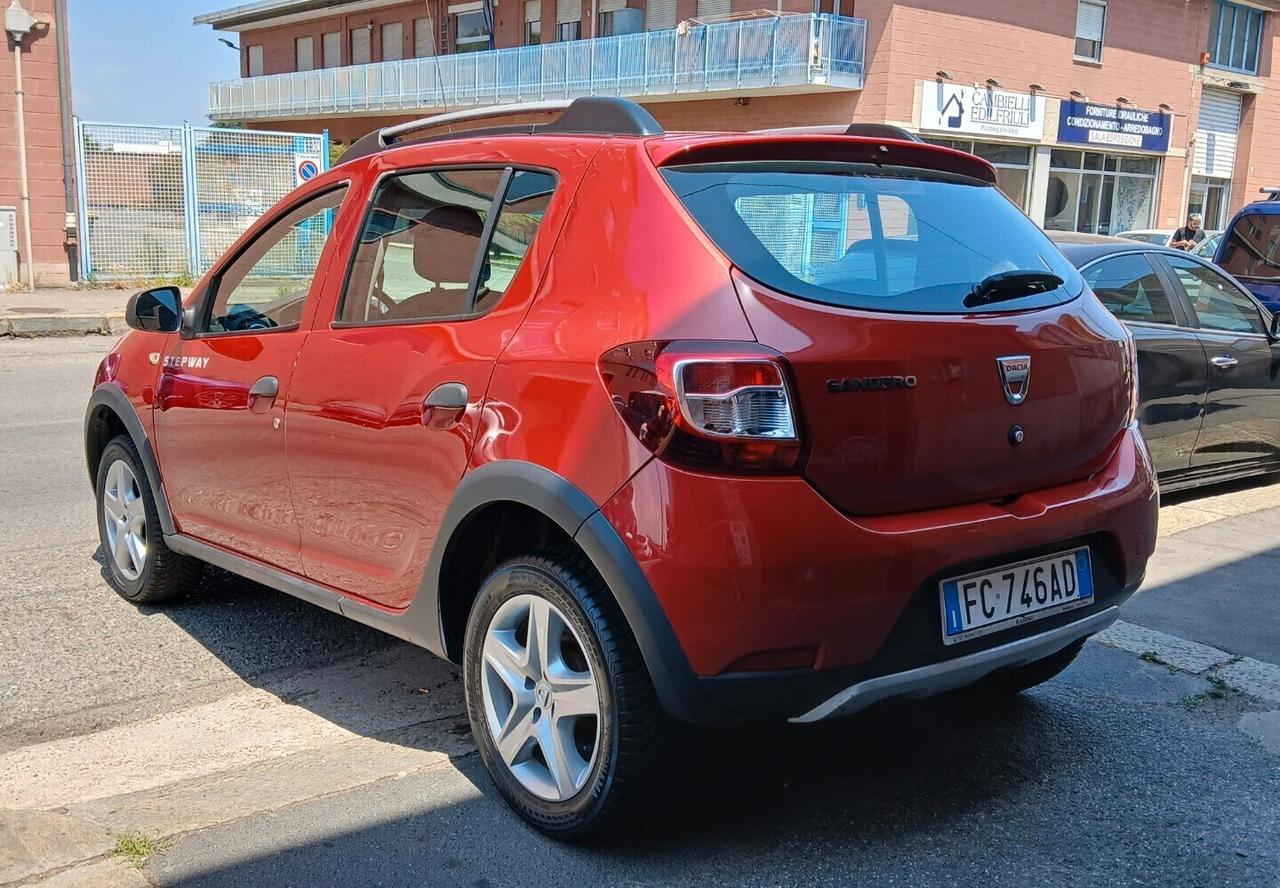 DACIA Sandero Stepway Expression TCe 90cv