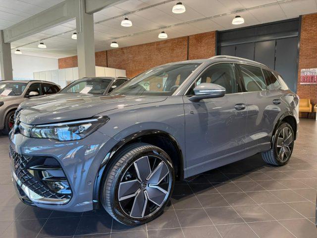 VOLKSWAGEN Tiguan 2.0 TDI 193 CV DSG 4MOTION MY26 R-Line Plus TETTO