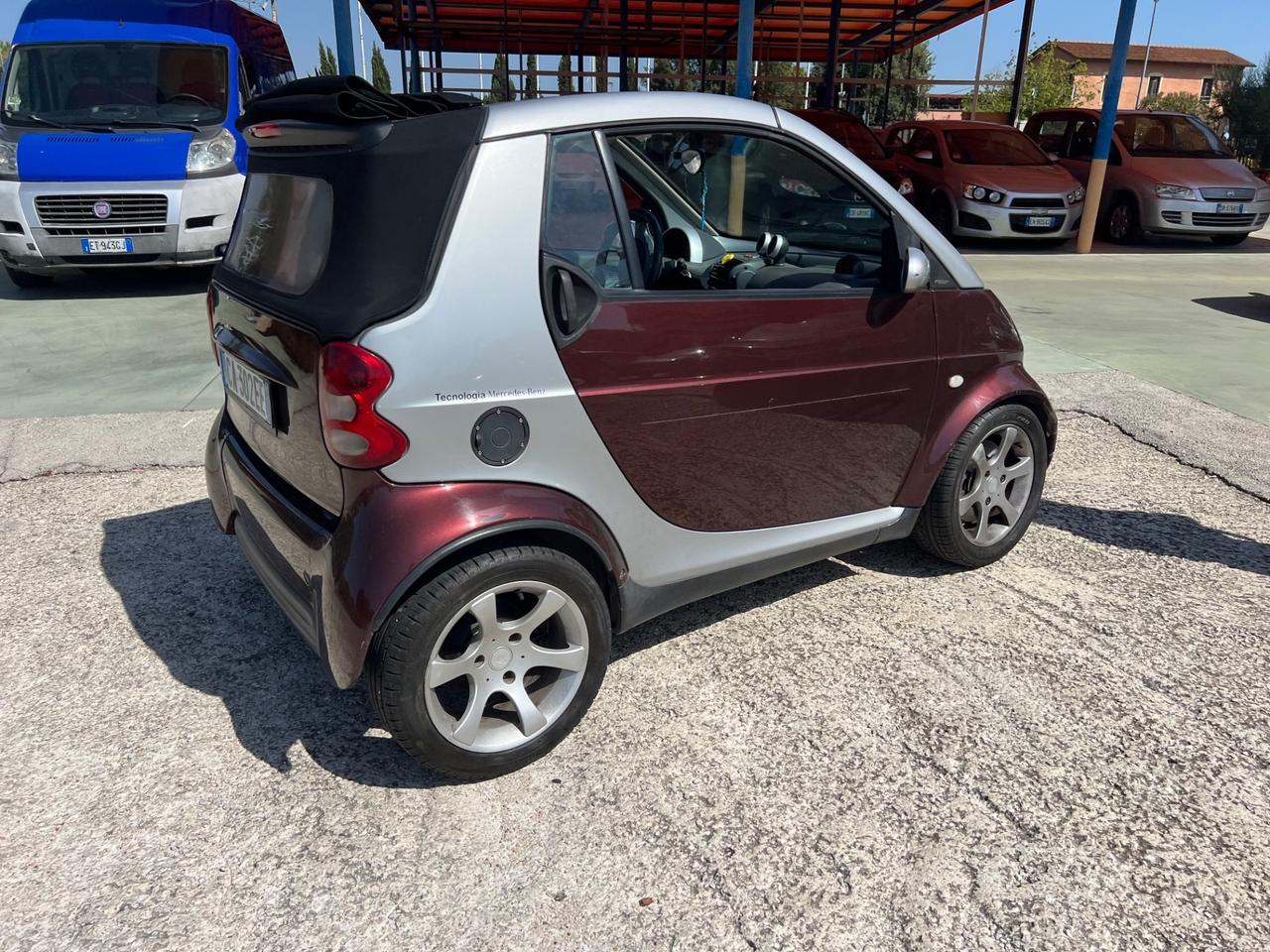 Smart 700 cabrio pure