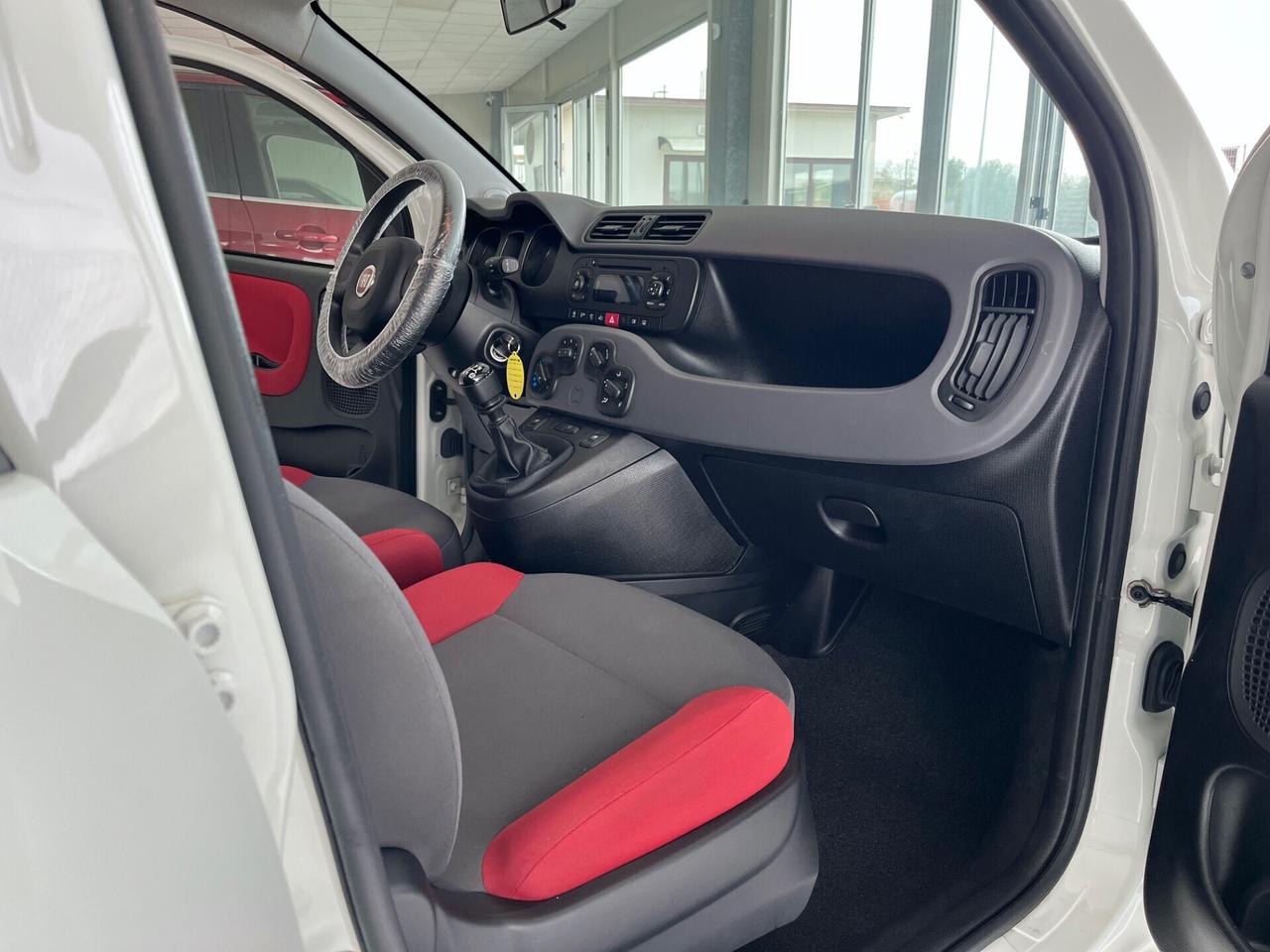 Fiat Panda 1.2 Easy BENZINA POCHI KM