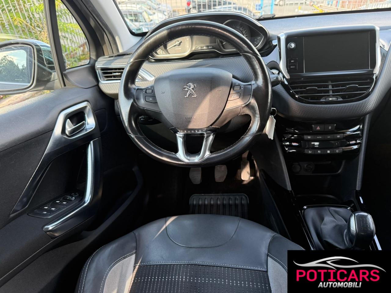 Peugeot 2008 BlueHDi 100 Allure