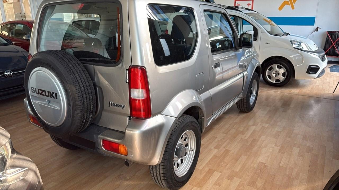 Suzuki Jimny 1.3 4WD Evolution