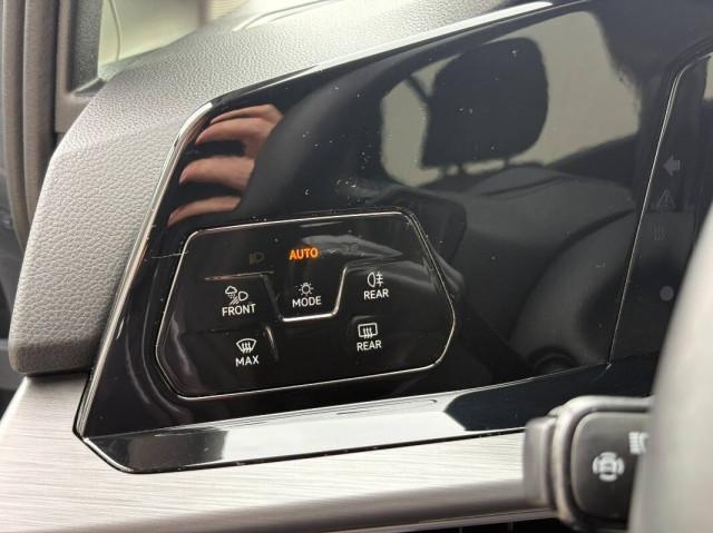 Volkswagen Golf 2.0 tdi Style 150cv dsg